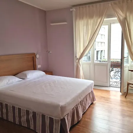 Residenza Cavour Penzion Como